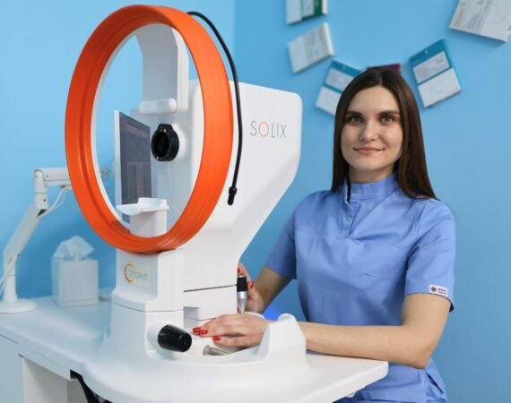 Комплексна діагностика зору 50+ за світовими стандартами в Офтальмологічному центрі ОДОС